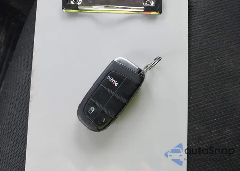 2019 Jeep Renegade Sport Fwd z USA, uszkodzony, nr VIN ZACNJAAB3KPK17836